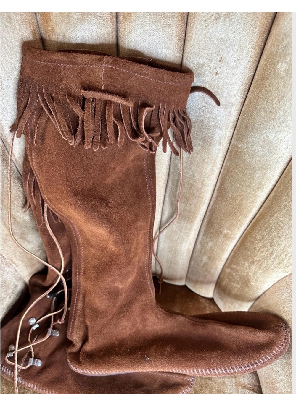 Vintage Minnetonka Women’s Tall Lace Up Moccasin Boots Size 12 Brown Suede Boho - Picture 6 of 11